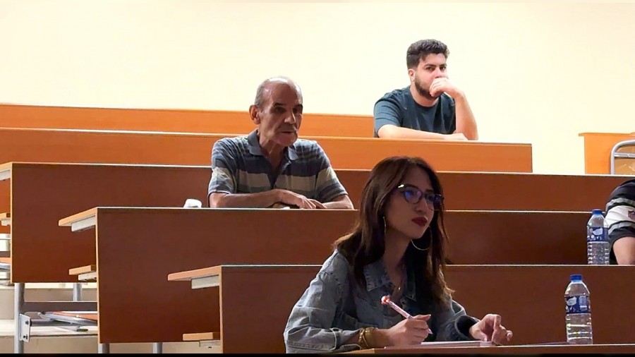 60 yanda niversiteli oldu, genlere rnek oldu
