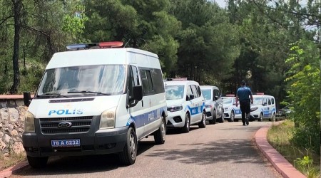 Kent Ormannda aaca asl Erkek cesedi bulundu
