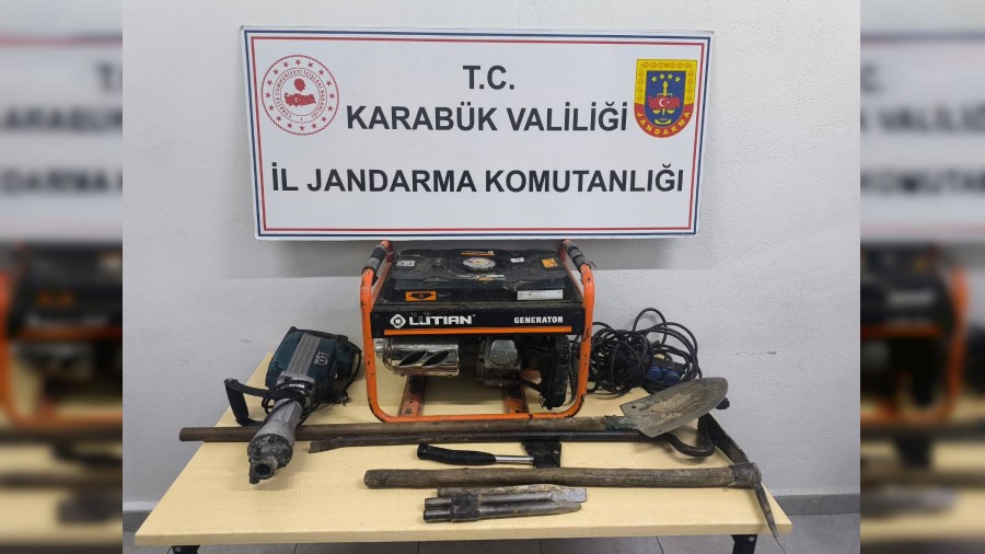 Ka�ak kaz� ve uyu�turucu operasyonlar�nda 11 ki�i yakaland�