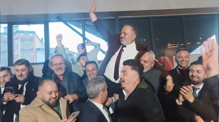 Karab�k Berberler ve Kuaf�rler Odas�nda I��k g�ven tazeledi