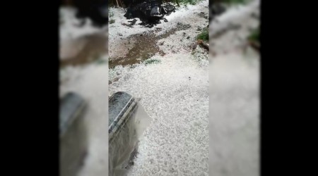 Karabk'te saanak ve dolu etkili oldu