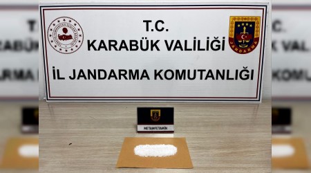 Karab�k'te uyu�turucu operasyonu: 5 g�zalt�