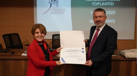 KB'de baarl akademisyenlere tevik dnemi balyor