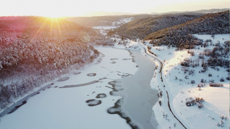 Buz tutan g�letlerden kartpostall�k manzaralar