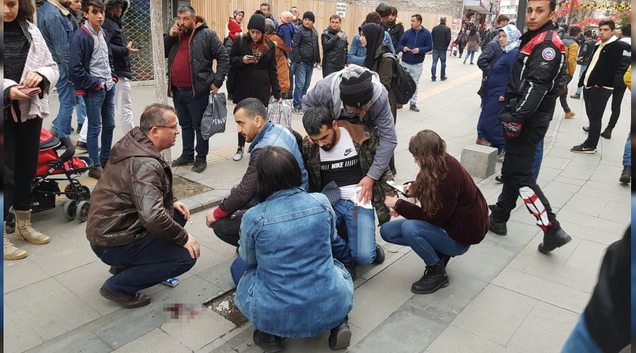 Cadde ortasnda tartt kaynbiraderlerini baklad