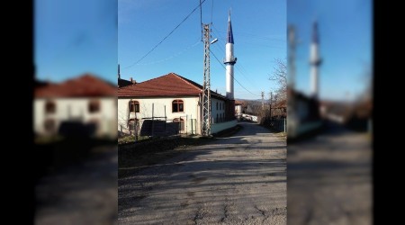 Camiye den yldrm elektrik tesisatna zarar verdi 