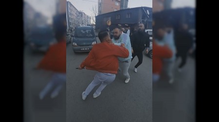 Yol verme tart��mas� b��akl� kavgaya d�nd�