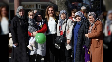 Kad�n El Eme�i Pazar�n�n s�resi uzat�ld�