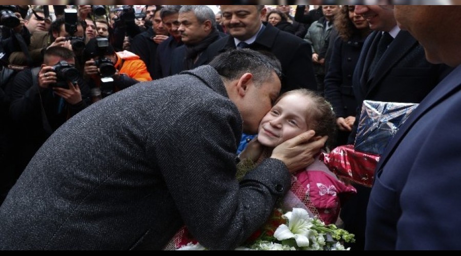 Bakan Pakdemirli, "Bin tonun zerinde bakliyatmz u anda tanzim sata hazr"