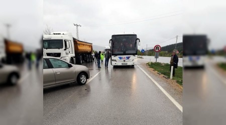 Yolcu otobs ile otomobil arpt: 2 yaral