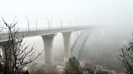 Karab�k'te yo�un sis etkili oluyor