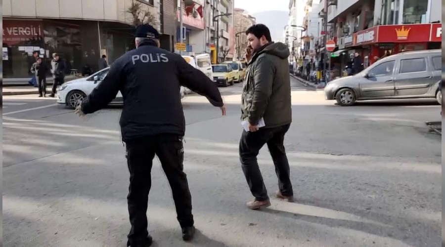 Vatandaşların yaya geçidi ile sınavı