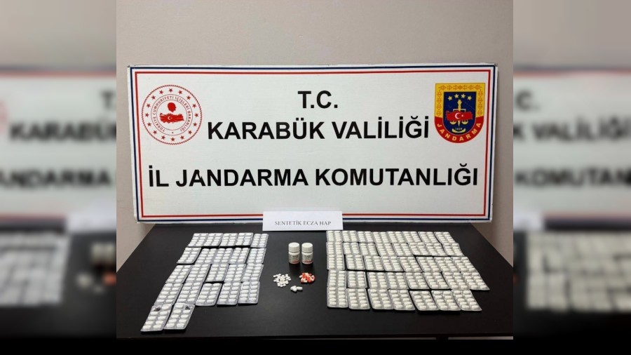 Karab�k�te ka�ak elektronik sigara ve uyu�turucu operasyonu