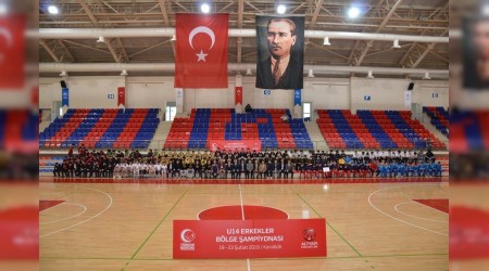 U14 Erkekler Blge ampiyonas Karabkte balad