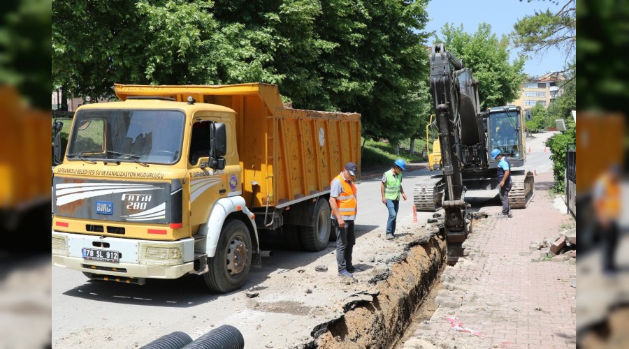 ebeke sularnda virse kar temizlik almalar yaplyor