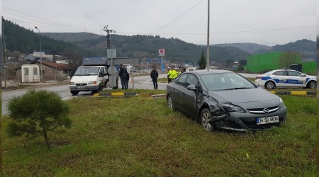 Hatal dn yapan kamyonet kazaya sebep oldu