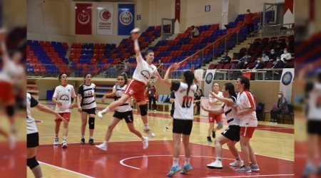 itme Engelliler Hentbol Kadnlar Trkiye ampiyonas Karabk'te balad