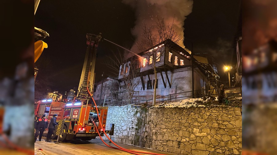 Safranbolu'da 150 yllk tarihi konak alevlere teslim oldu