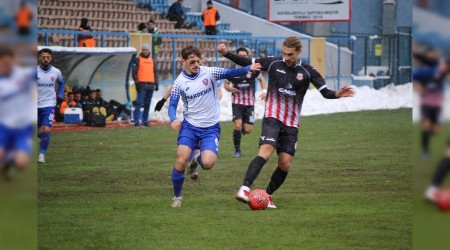 TFF 2. Lig: Kardemir Karabkspor: 0 - GMG Kastamonuspor: 0