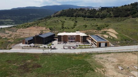 Y�K Ba�kan� �zvar: OSB-MYO modeli 21 �niversitede 22 MYO�ya ula�t�