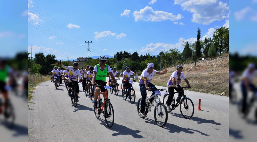 lk Bisiklet Festivaline Yazky ev sahiplii yapyor