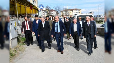 Bakan Vergili Kurtulu Mahallesindeki esnaflarla bir araya geldi