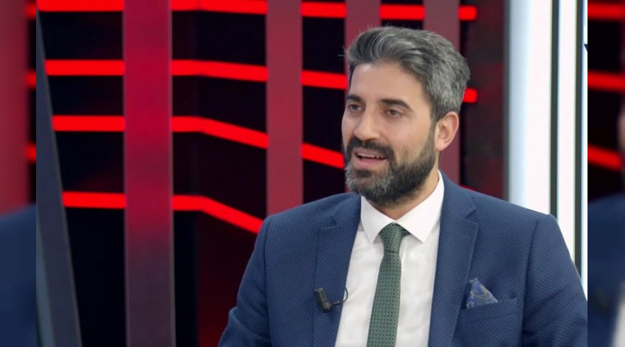 Emre Polat : "Hkmet dik durmal"