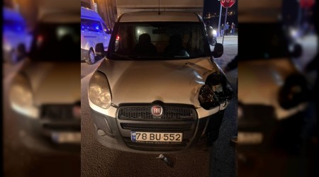 Motosiklet ile hafif ticari ara arpt: 2 yaral