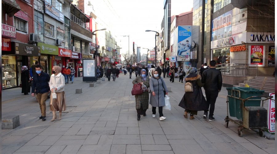 Karabk orta riskte , esnaf normallemeyi bekliyor