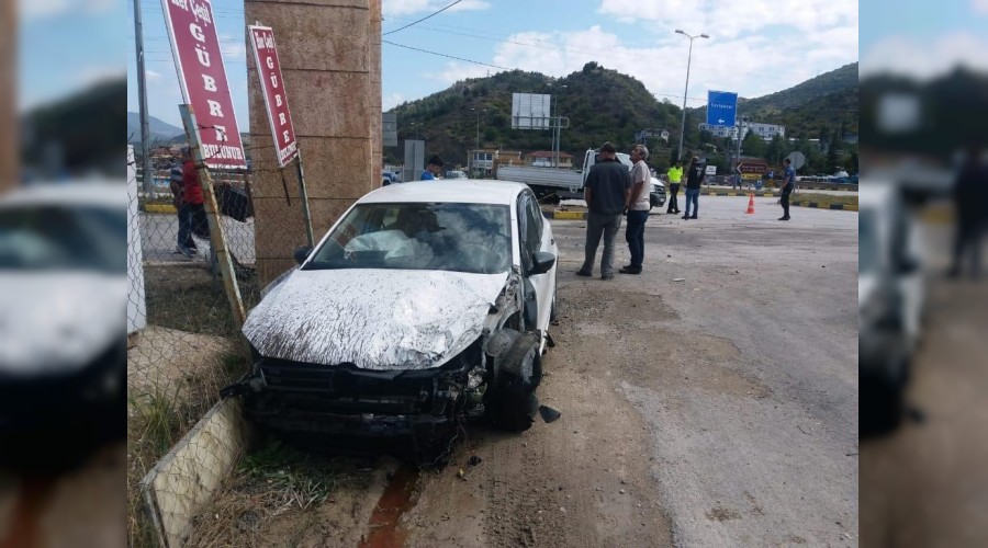 Trafik kazasnda 1'i bebek 5 kii yaraland