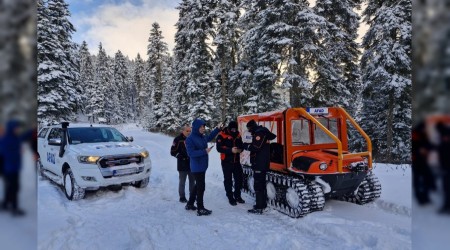 Kar keyfini ya�amak isteyen 11 ki�i karda mahsur kald�