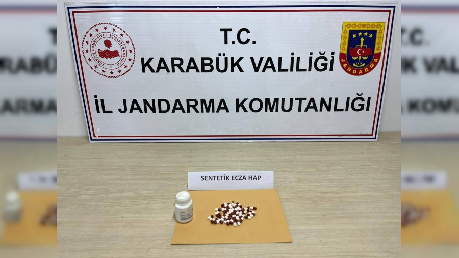 Karab�k�te 81 sentetik hap ele ge�irildi