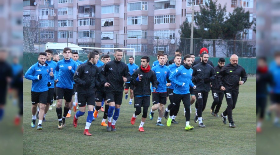 Kardemir KarabkSpor da Antrenmanlar aralksz sryor