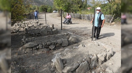 Yktrd mezarlarn yerine temsili mezarlar yaptrd