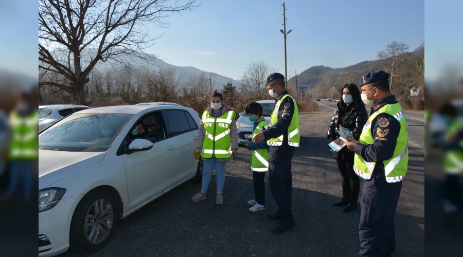 Bu kez renciler aralarda denetleme yapt