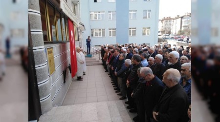 ehit Mehmetikler iin gyabi cenaze namaz klnd