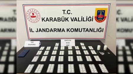 353 adet sentetik ecza hap ele geirildi