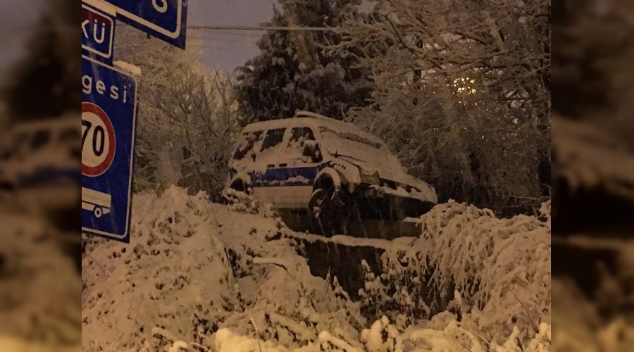 Buzlanma kazalar beraberinde getirdi