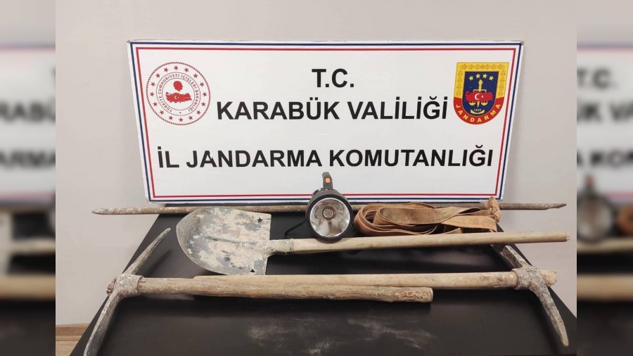 Kaak kaz yapan 5 kii yakaland