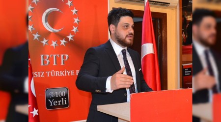 'Milli bayramlarn kutlayamayanlar,dini bayramlarn kutlayamaz'