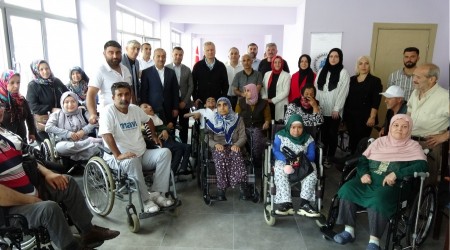 htiya sahibi engelliler bayram ncesinde sandalyelerine kavutu