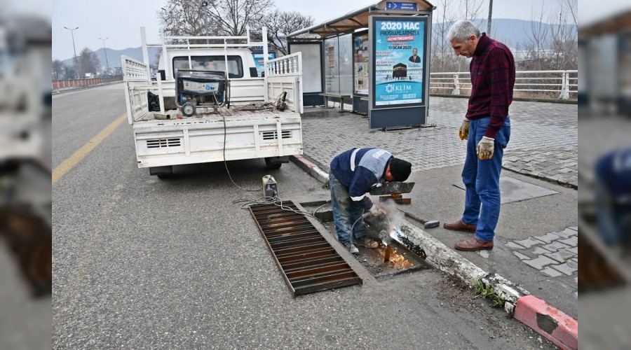 Karabk'te su basknlarna nlem