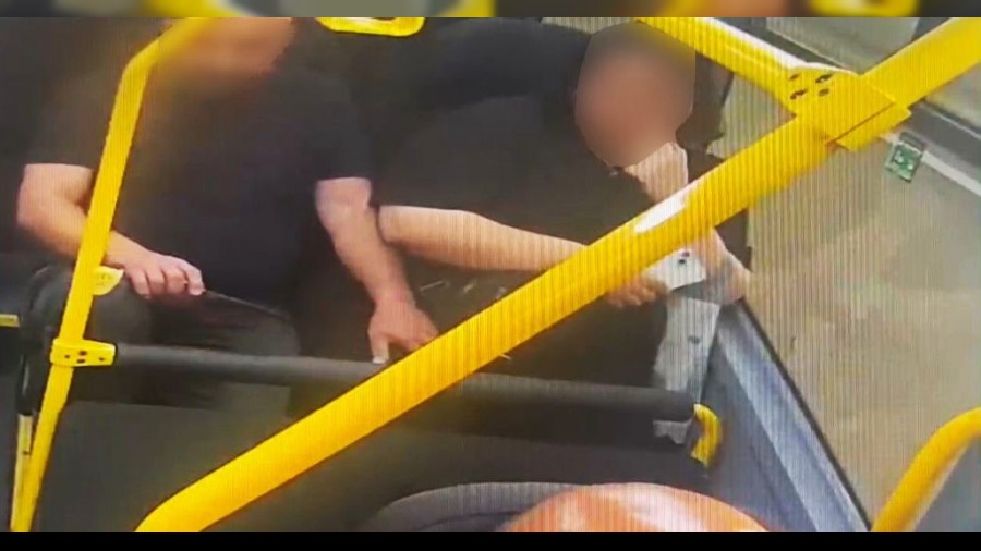 Minibste 17 yandaki kza taciz anlar kamerada