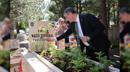ehit polis memuru Topsakal kabri banda dualarla anld