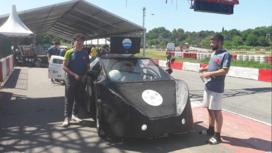 Lise öğrencilerinin tasarladığı elektrikli araçlar TEKNOFEST sergisine katılmaya hak kazandı