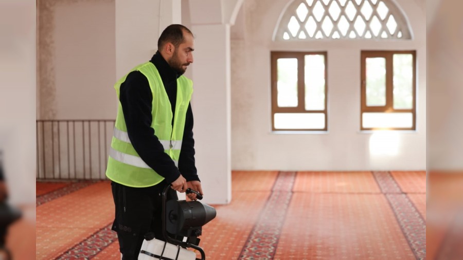 Ramazan �ncesi camilerde temizlik �al��malar� tamamland�