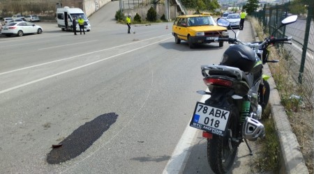 Ticari taksi motosikletle arpt: 1 yaral